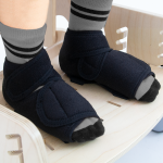 Stabilizing sandals