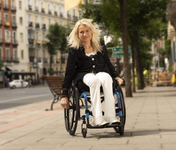 Manual active wheelchair Compact Kuschall